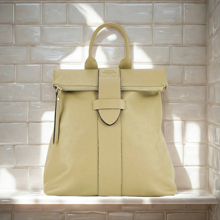 Lisa handbag collection - stella point