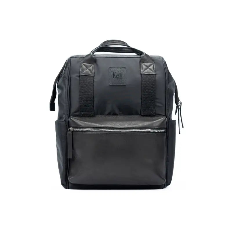 K0037AB | Zaino Idrorepellente in Nylon Waterproof/Vera Pelle pieno fiore con leggera grana - Colore Nero - Accessori Nickel lucido. Dimensioni: cm 27 x 39 x 19 - Confezione: Sacchetto Tnt-1