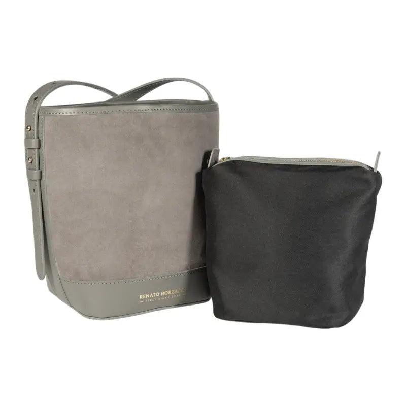 RB1031F | Borsa Donna a Secchiello BRENDA in Vera Pelle Made in Italy. Accessori in metallo Oro Lucido - Colore Grigio - Dimensioni: cm 25 x 23,5 x 17-1