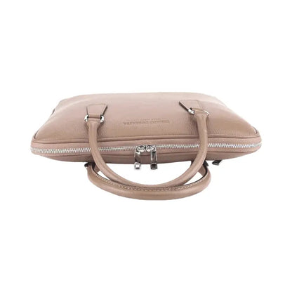 RB1019AQ | Cartella Business Unisex in Vera Pelle Made in Italy con tracolla removibile. Attacchi con moschettoni in metallo Nickel Lucido - Colore Taupe - Dimensioni: cm 37 x 29 x 6,5-3
